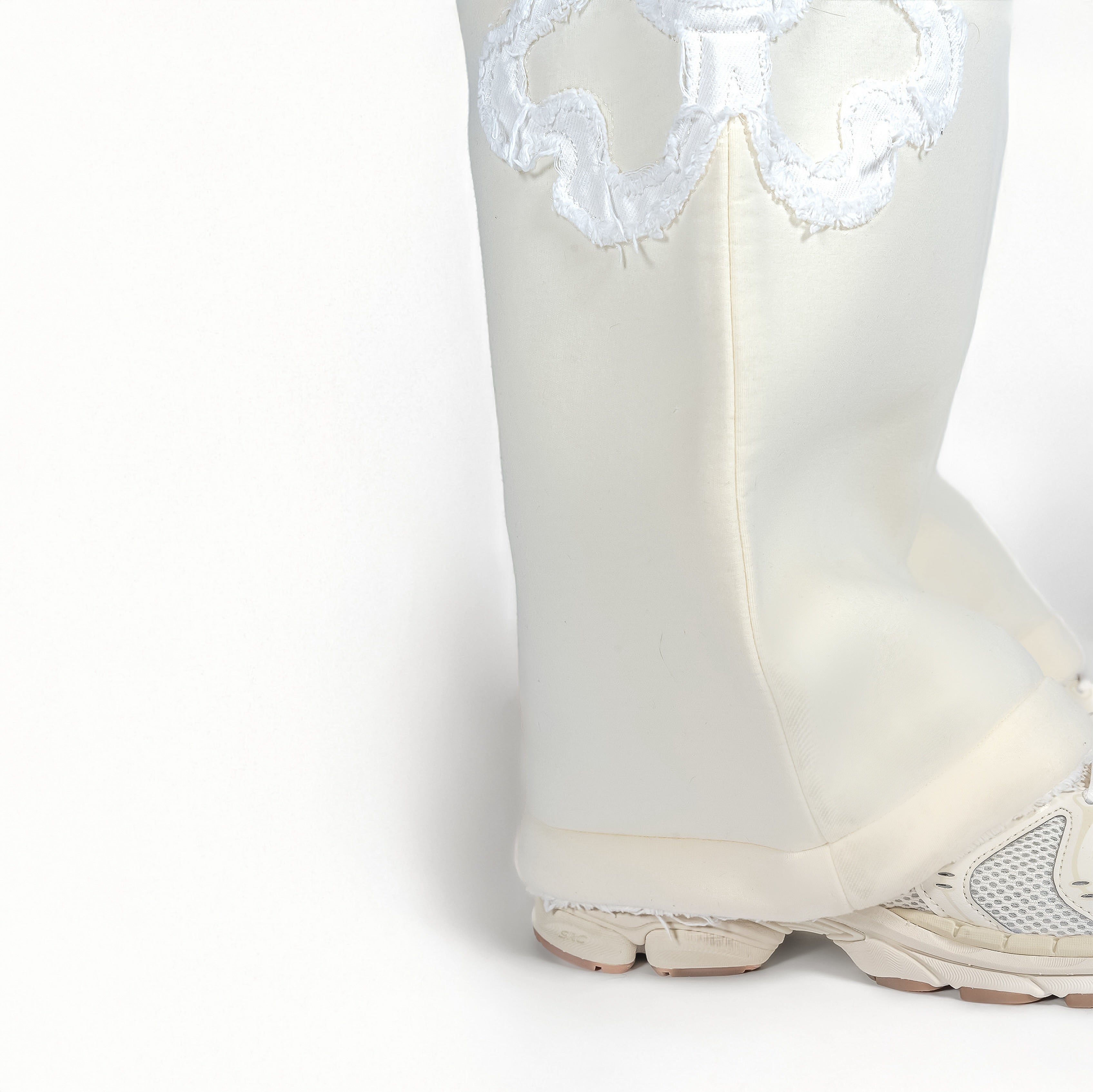 TOROM - Jogginganzug Sandbeige