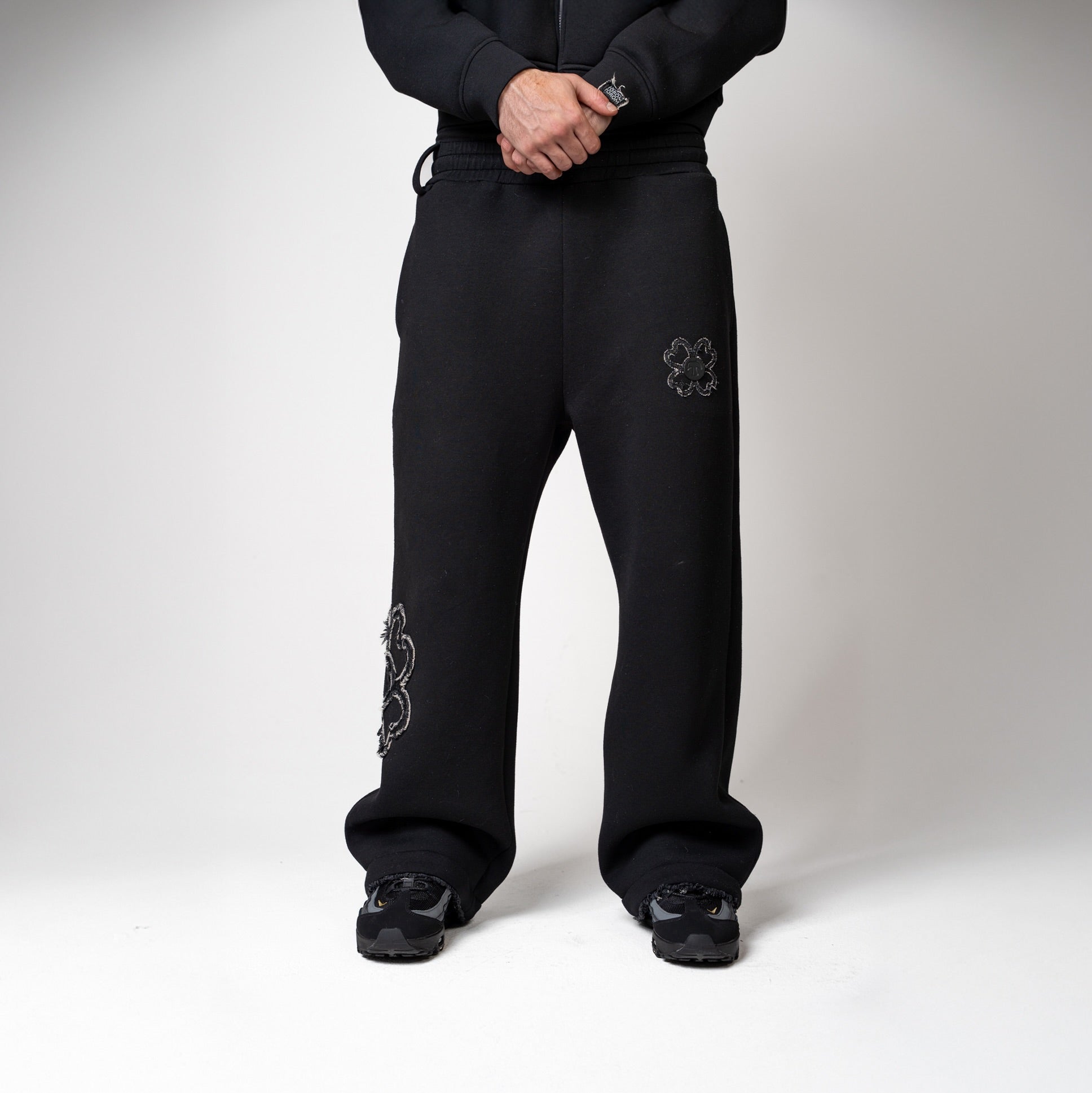 TOROM - Jogging suit Obsidian Black
