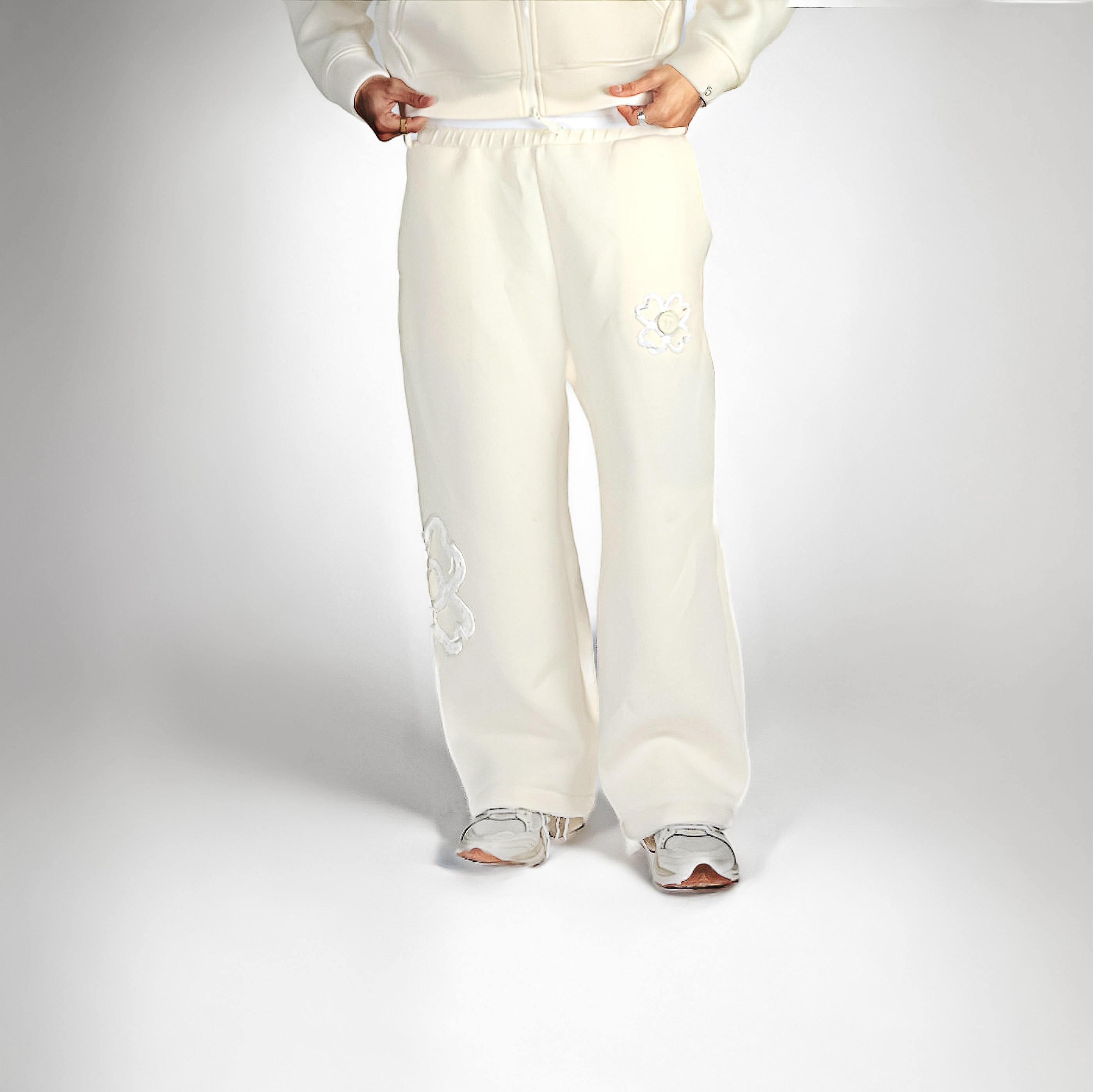 TOROM - Jogginganzug Sandbeige